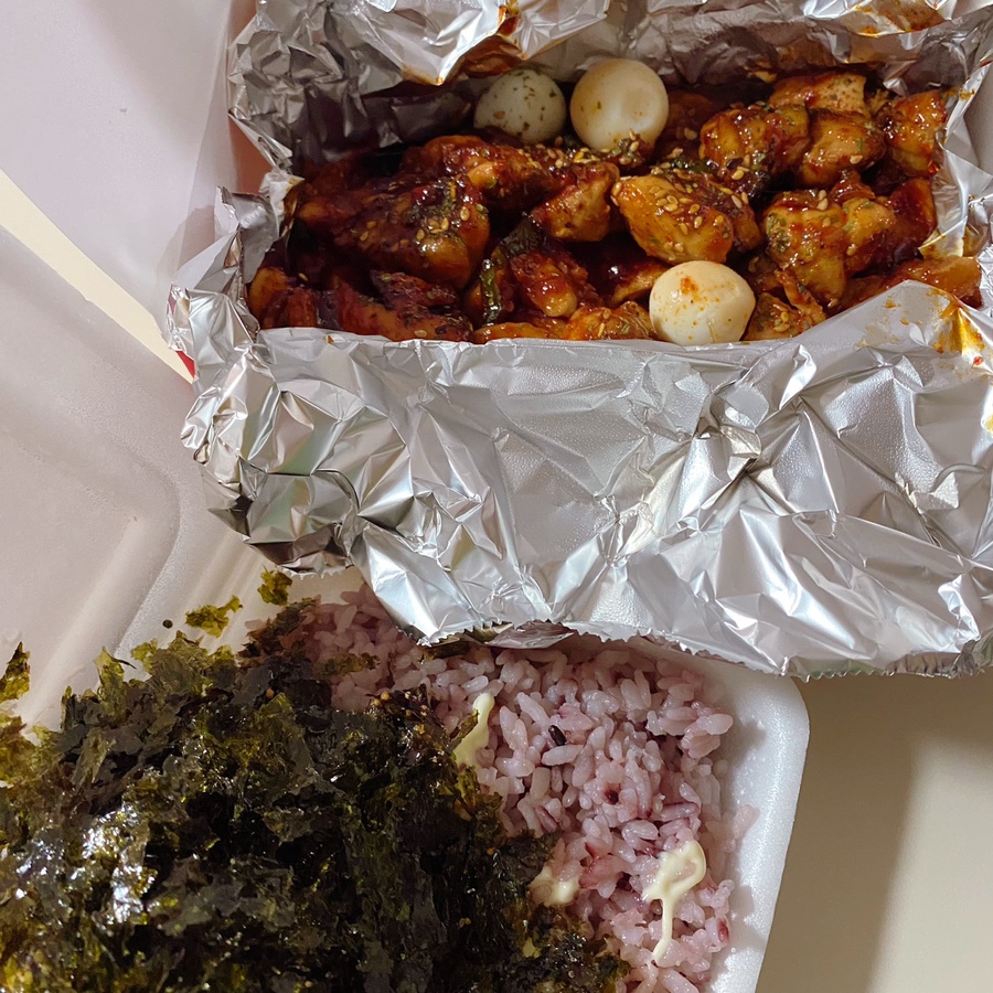 꼬꼬아찌숯불치킨서사라점 이미지