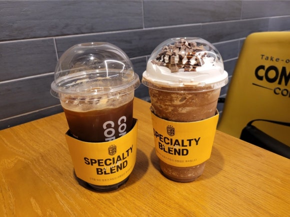 컴포즈커피 검단사거리점 이미지