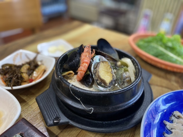 동굴매운탕 이미지