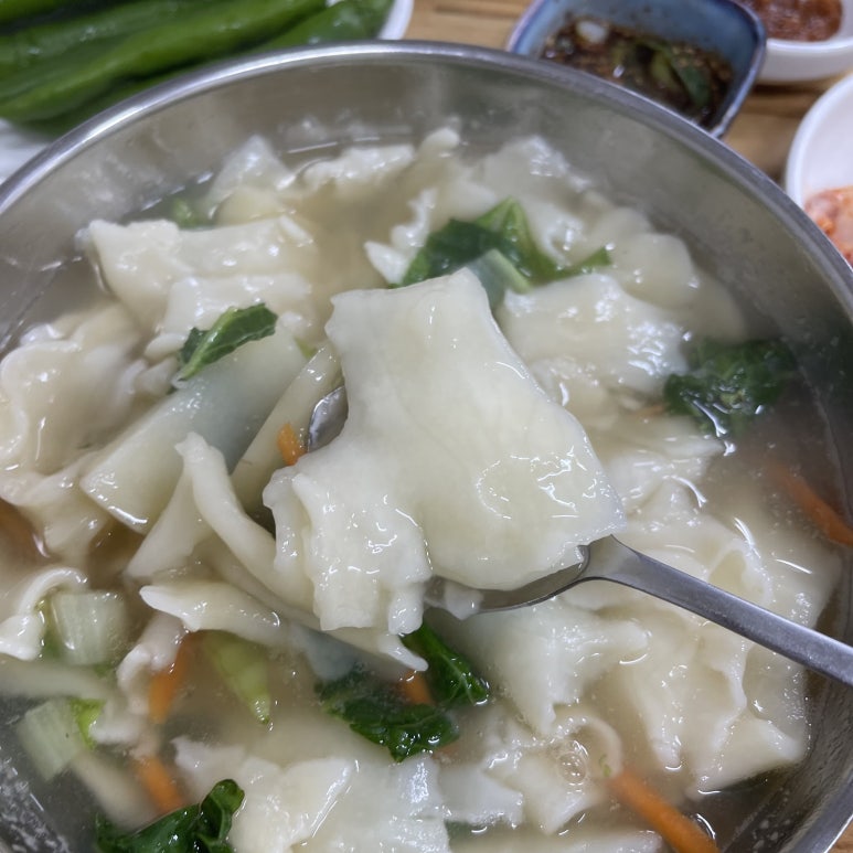 유진손수제비 이미지