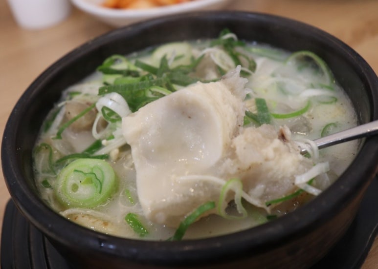 한설옥 이미지