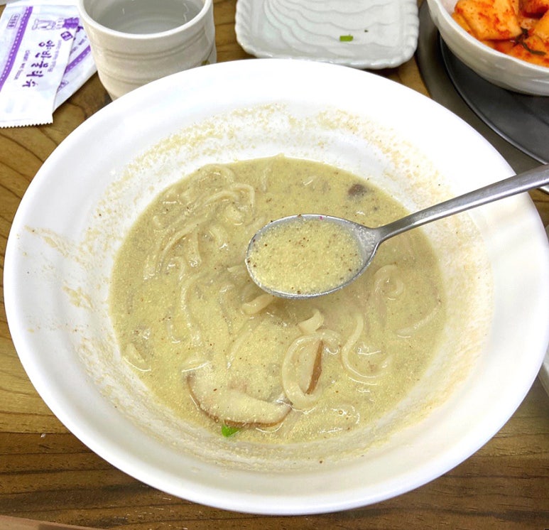 우리밀진미칼국수 이미지