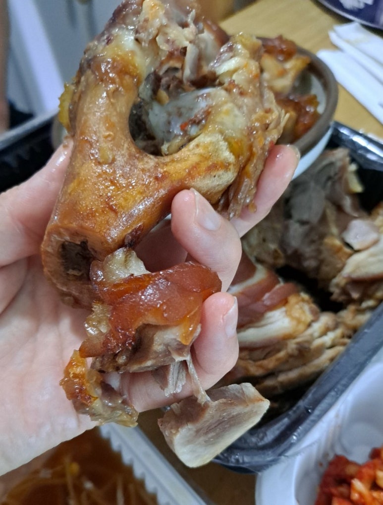 서원족발 이미지