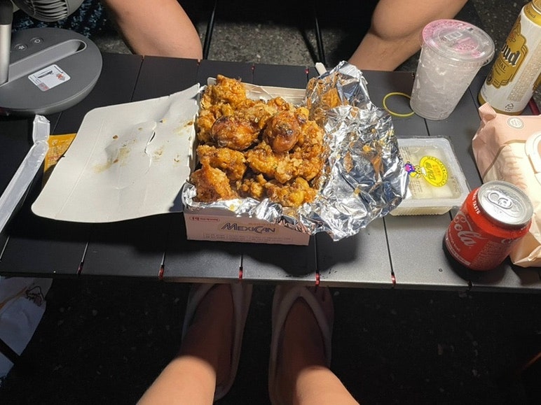 웅카페 이미지