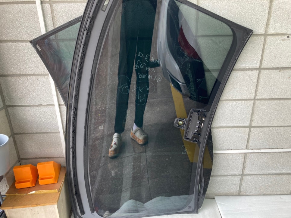 라인자동차유리 이미지