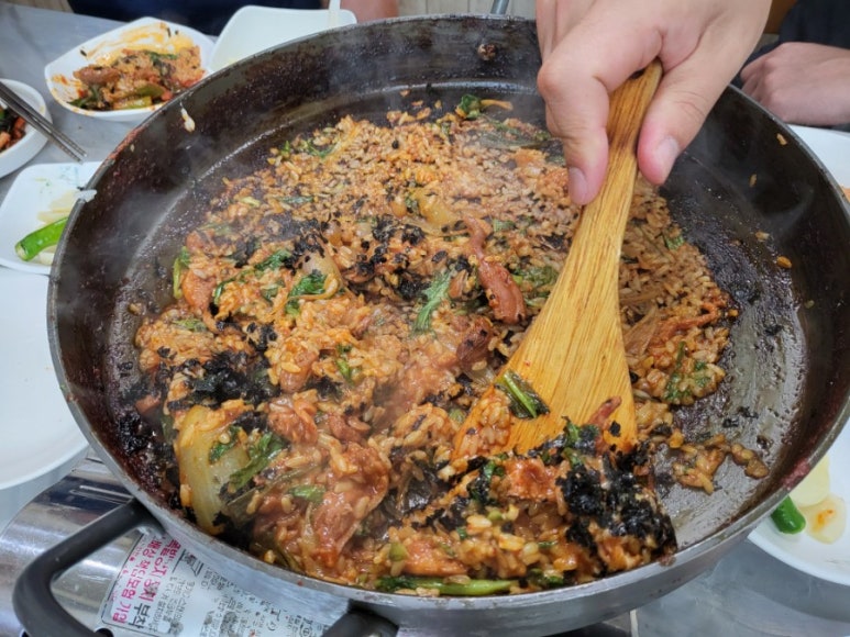 에덴오리누룽지백숙 이미지