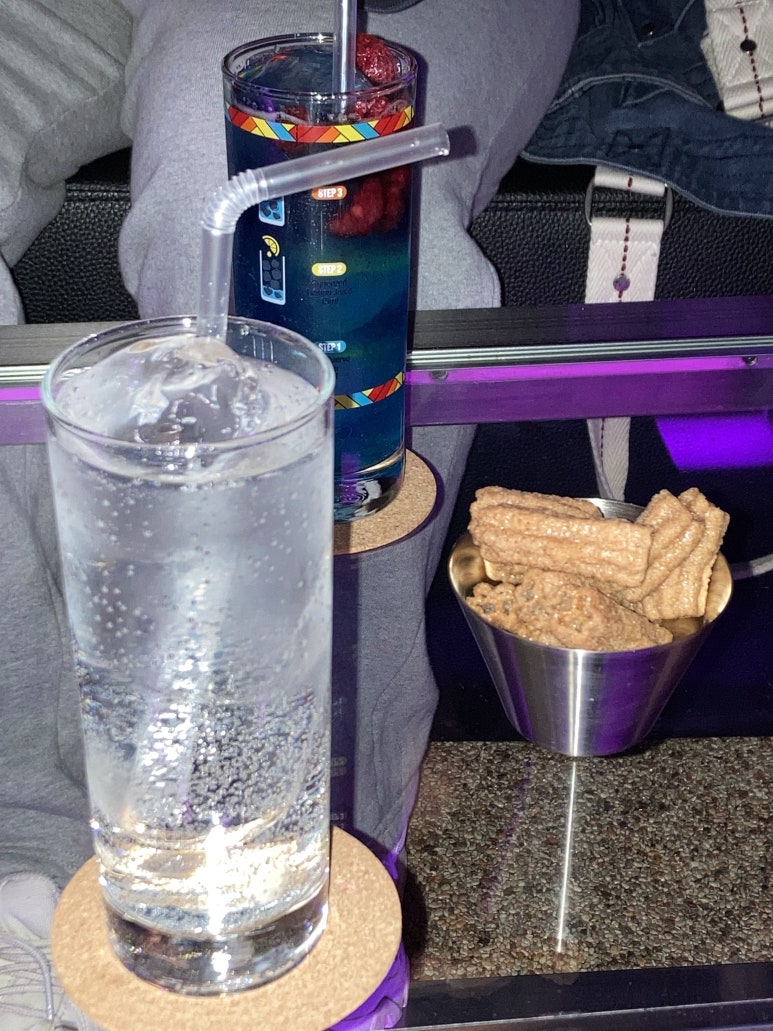 스낵 Snacc 이미지