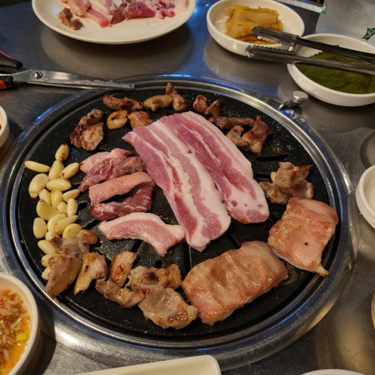 김해본가뒷고기 이미지
