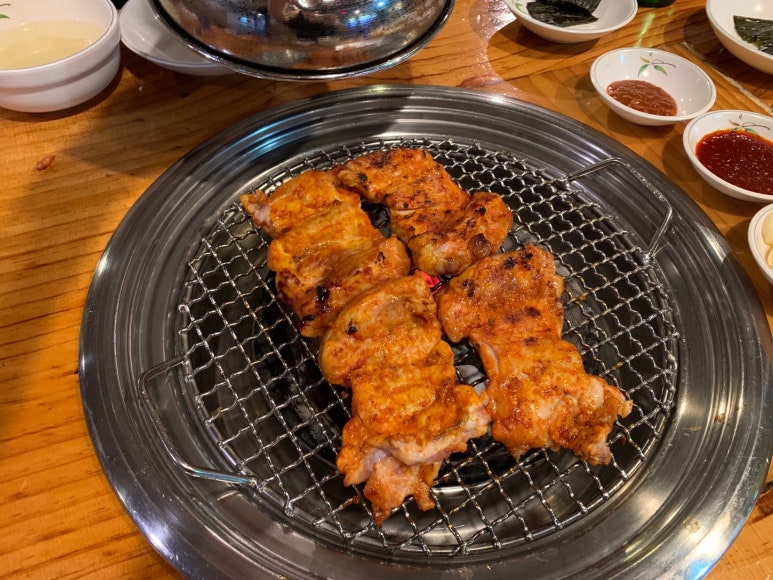 춘천골숯불닭갈비 이미지