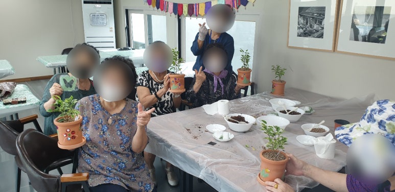 법인꽃밭놀이터 이미지