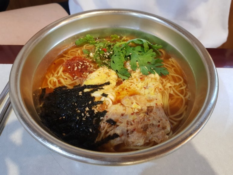 양푼국수집 이미지