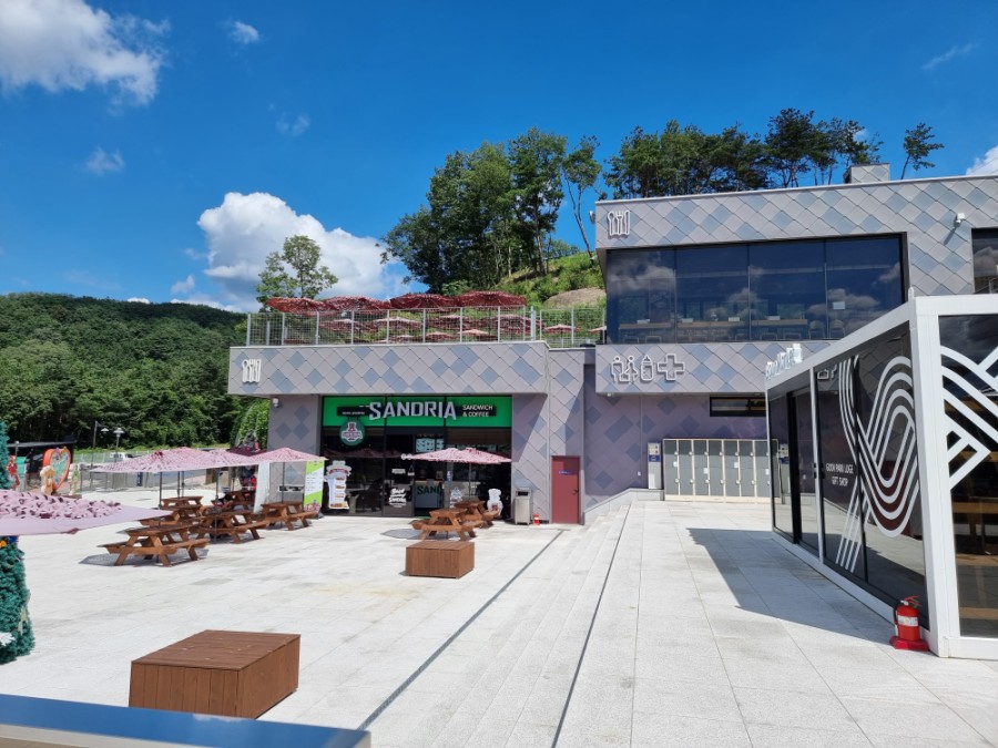 샌드리아군파크루지점 이미지