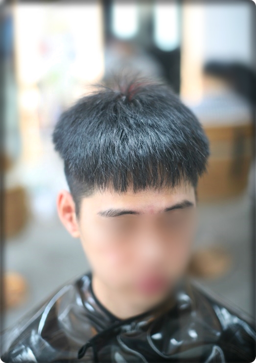 머리손질헤어샾 이미지