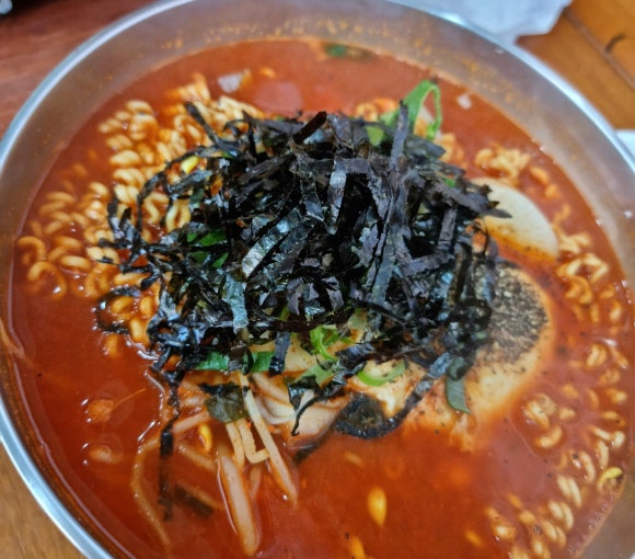 빨간세상라면학교 이미지