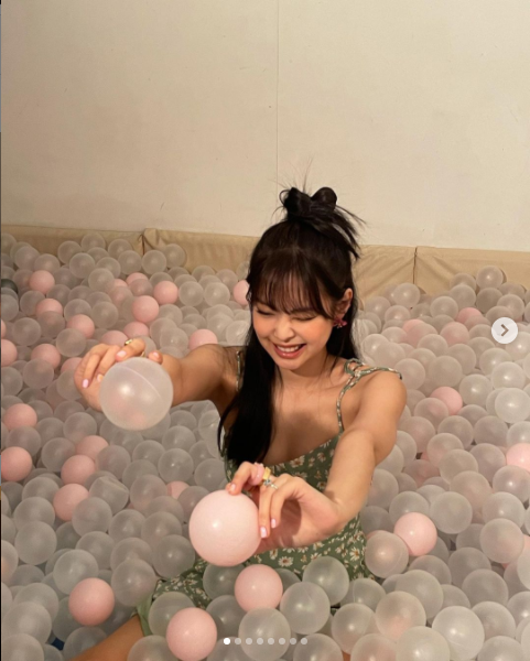제니아웃 이미지