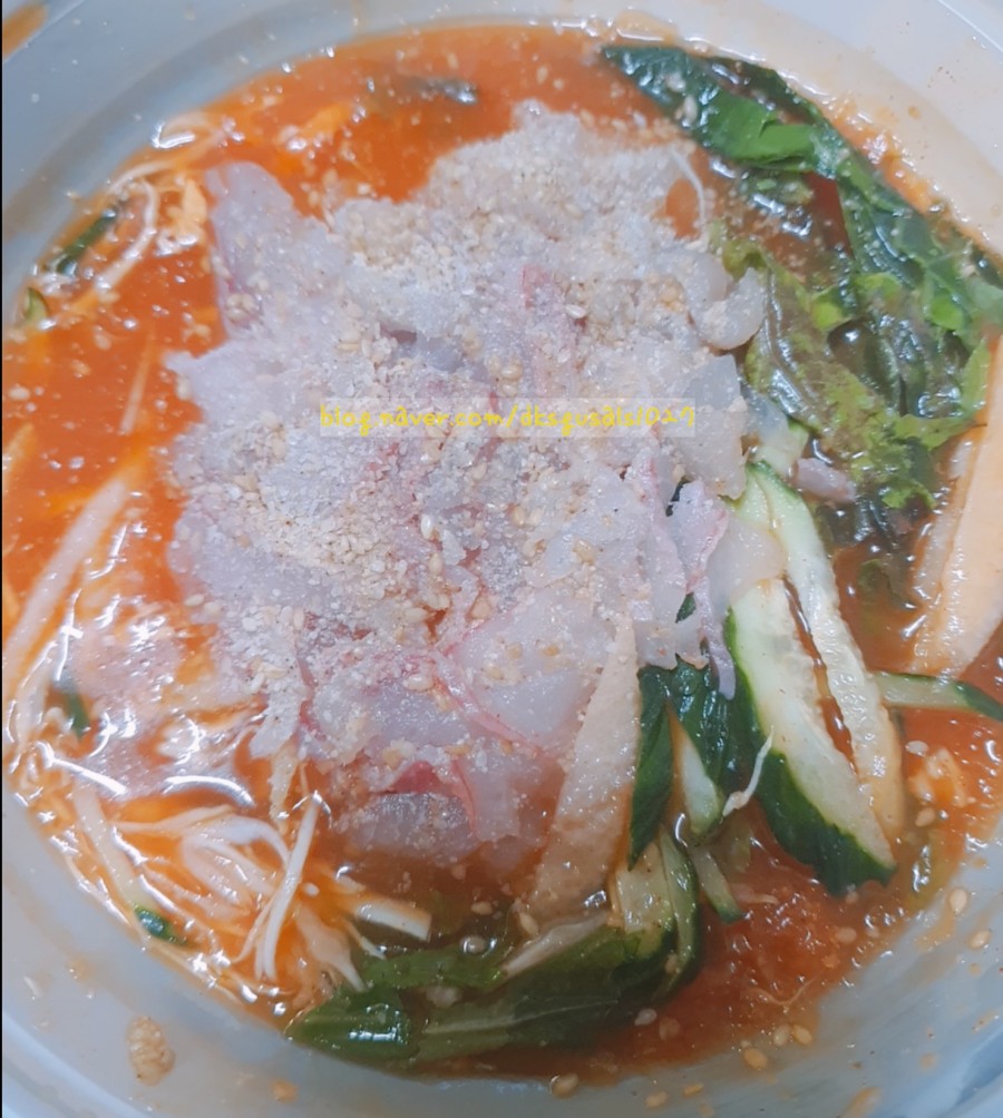 쨍하고회뜨는날 이미지