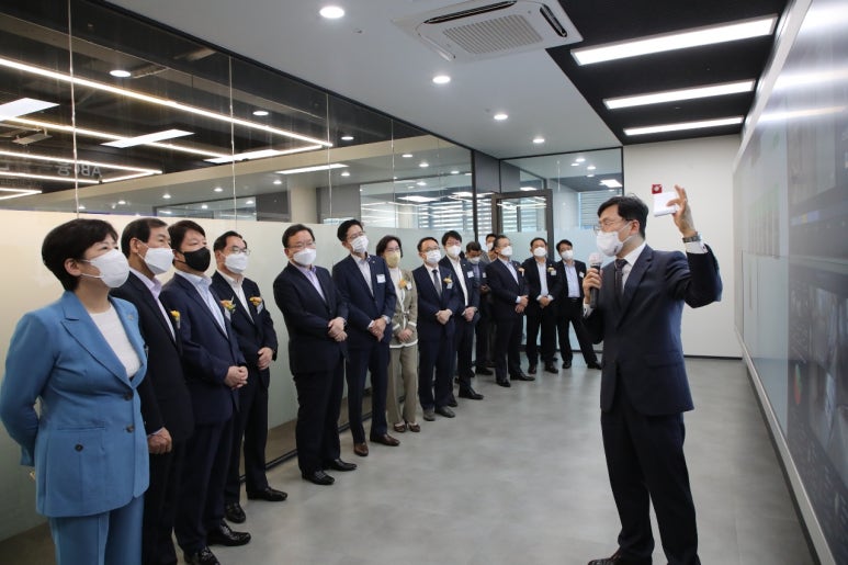 SW융합학원 이미지