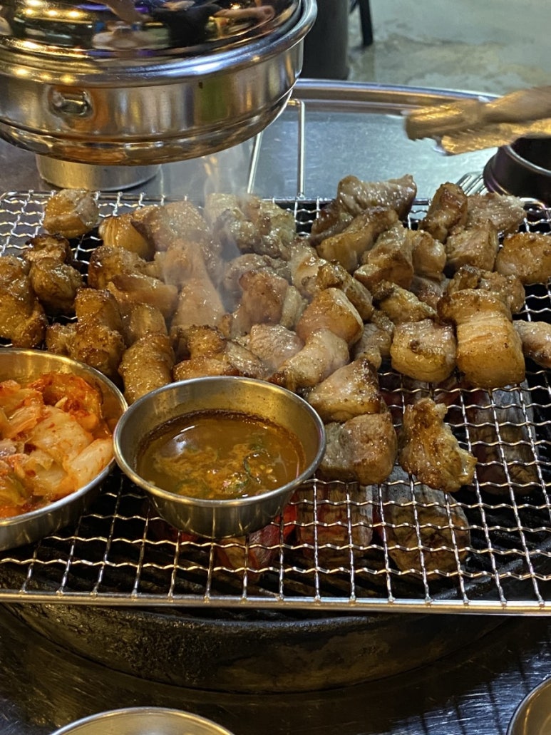 일통왕소금구이 이미지