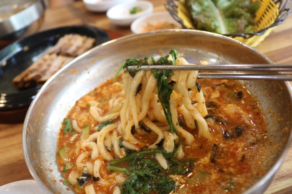 킴스앤칼국수 이미지