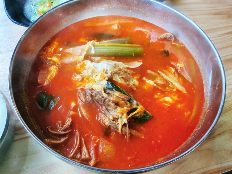 진진육개장 이미지