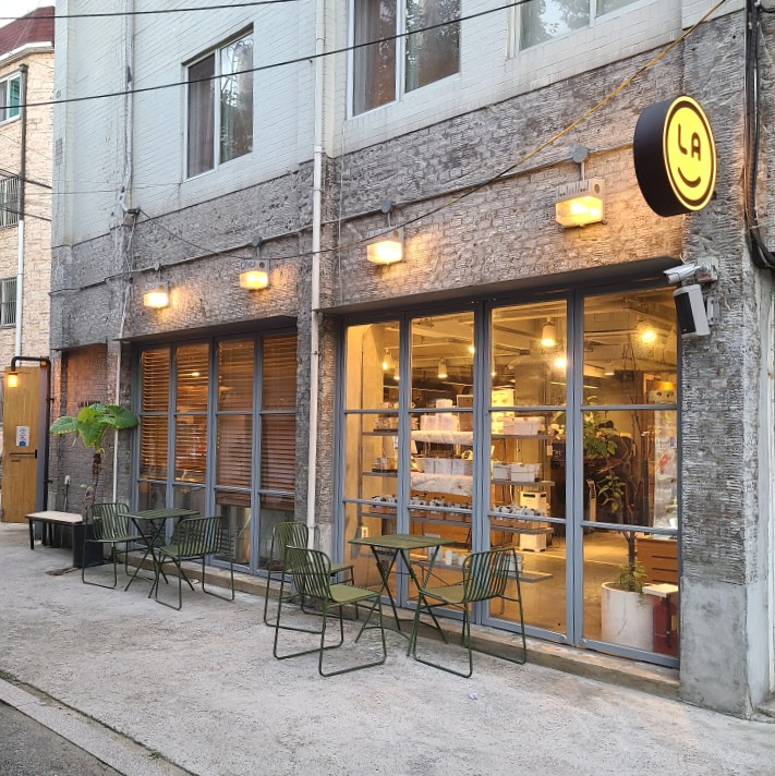(주)라라브레드 이미지