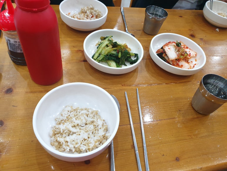 명품들깨칼국수 이미지