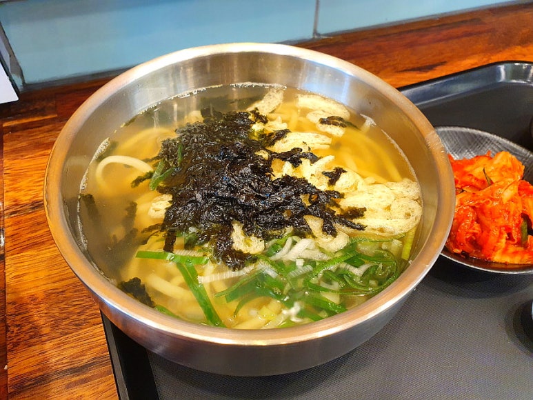 신선미미사리우동 이미지