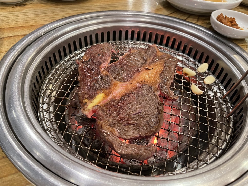 뚝심한우식육식당 이미지