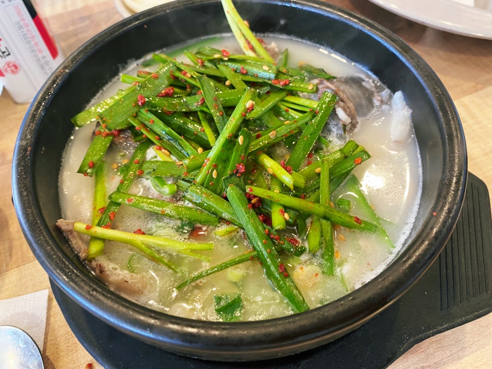 토박이돼지국밥 이미지