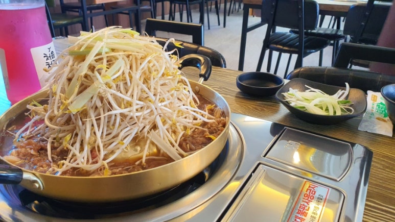 온정오골계숯불구이막국수 이미지