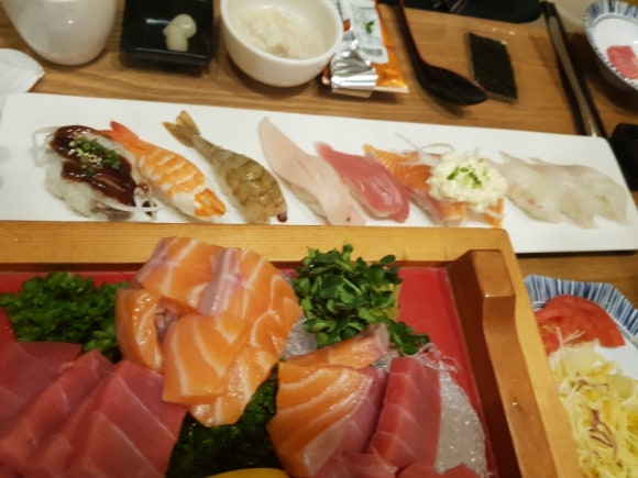 용하초밥참치 이미지