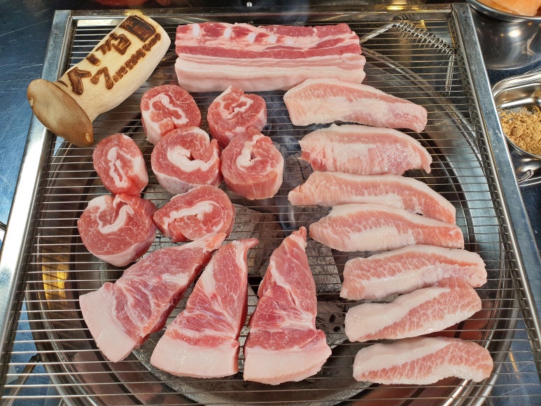본고깃집 이미지