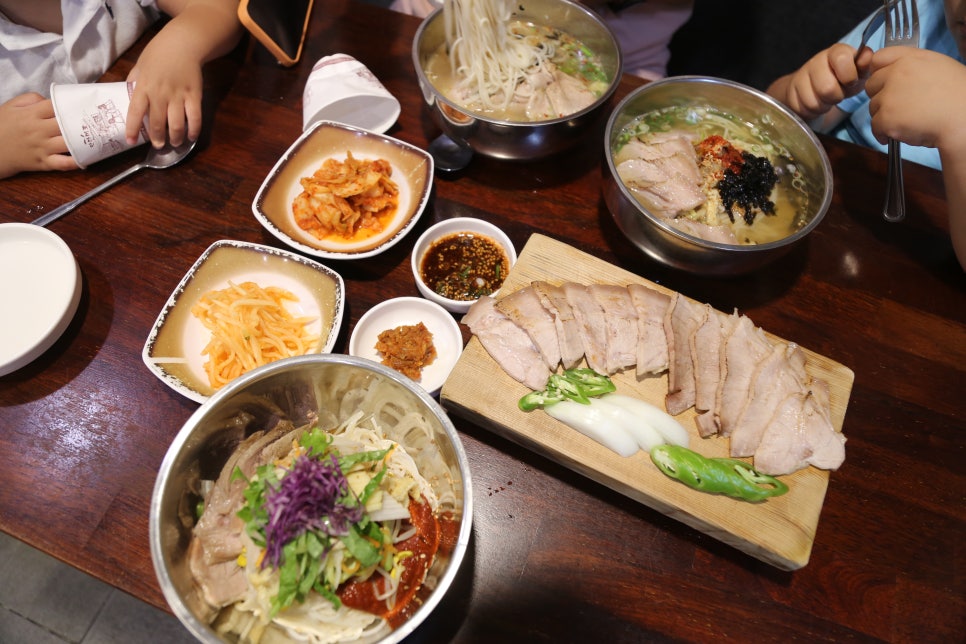 동문시장고기국수금복식당 이미지