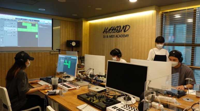 OK컴퓨터 이미지