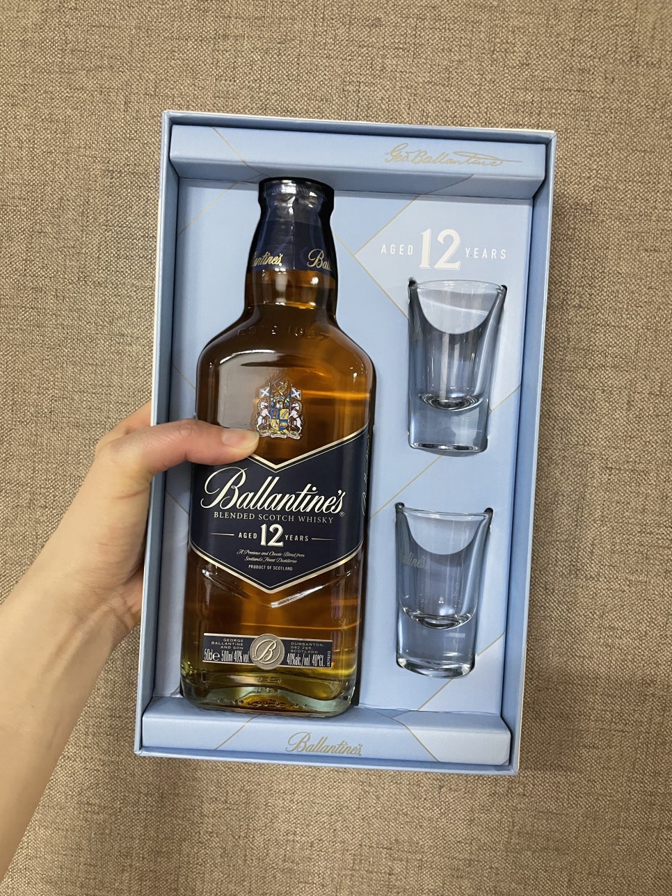 발렌타인(Ballentine) 이미지