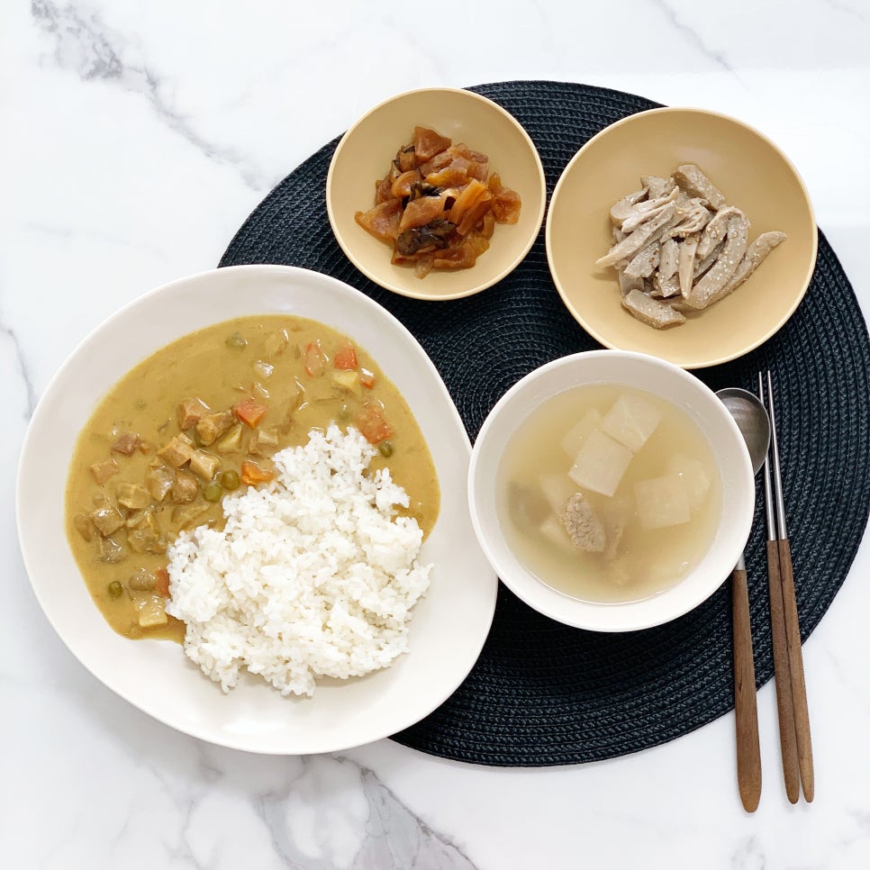 반찬 이미지