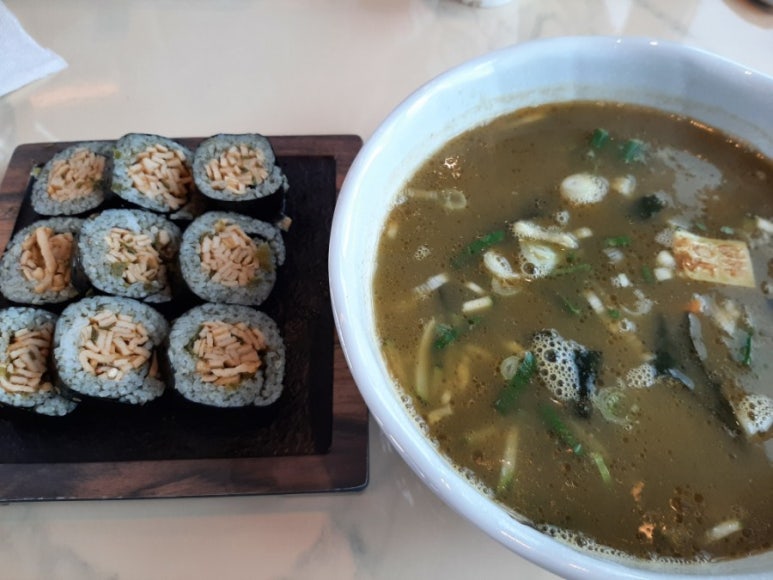 마망김밥 이미지