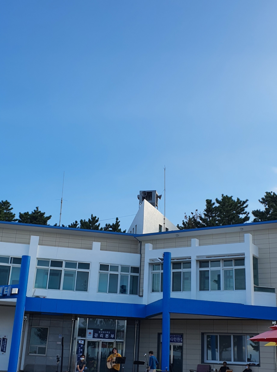 달 커피 숖 이미지