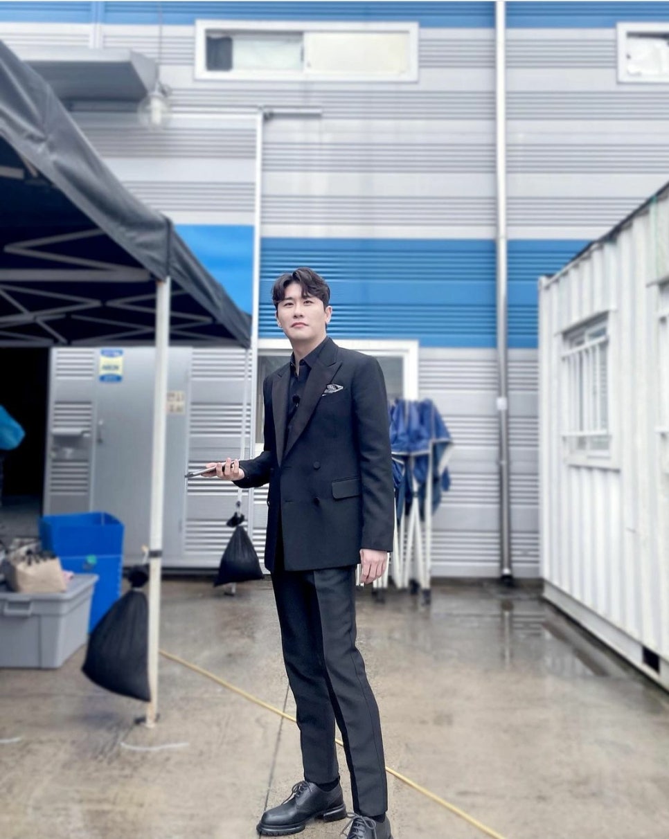 팔등신 이미지