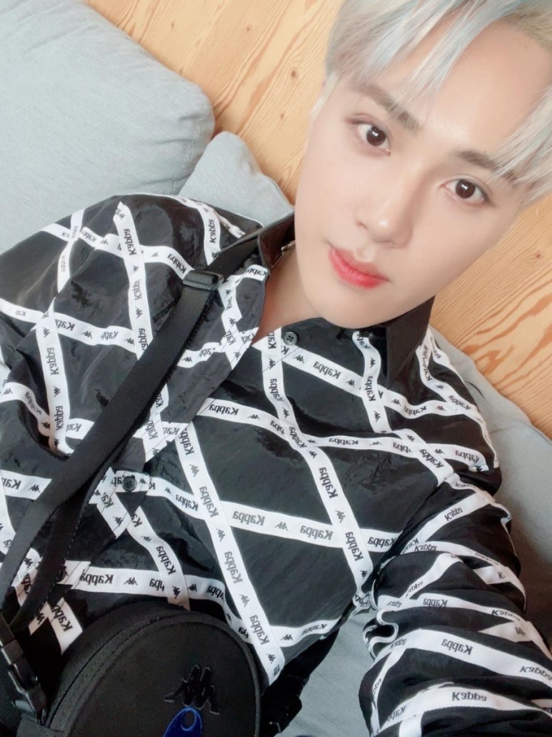 플레이보드 이미지