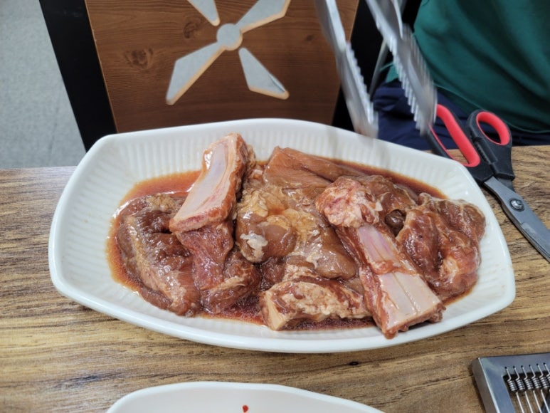 동감숯불갈비 이미지