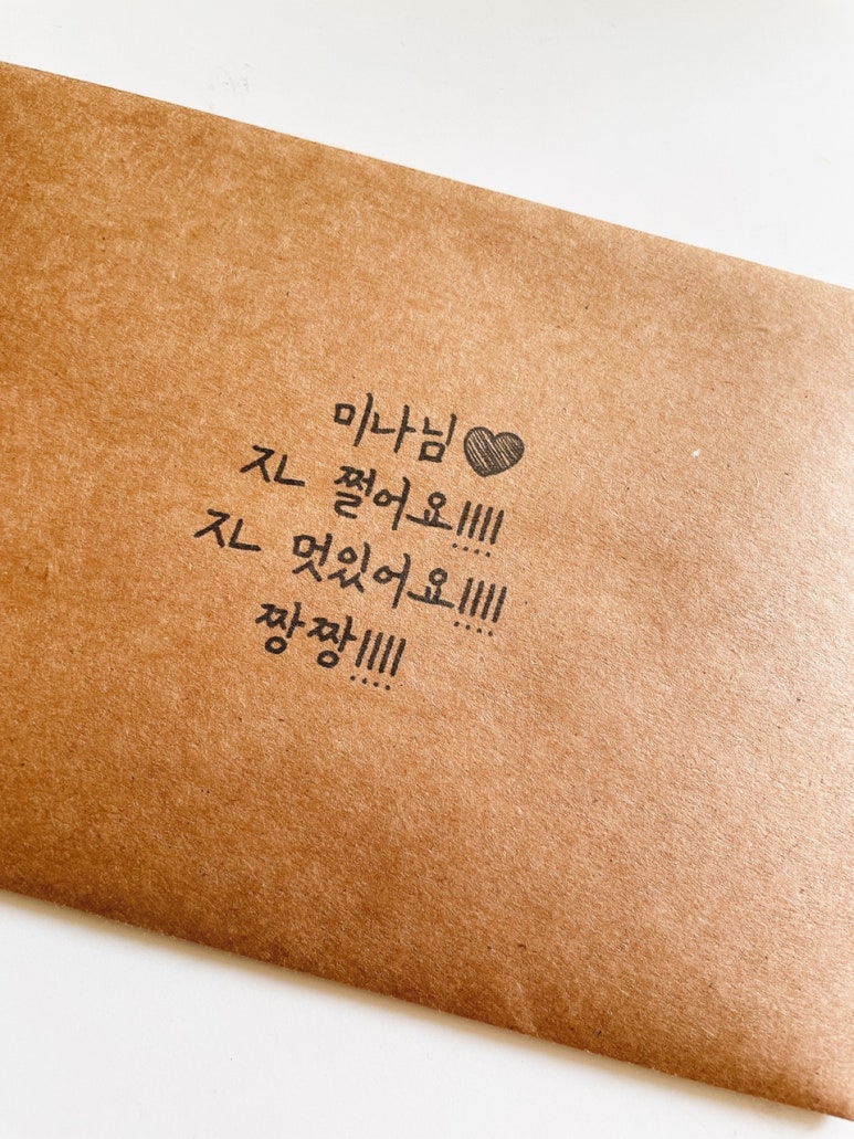 모먼트씬 이미지