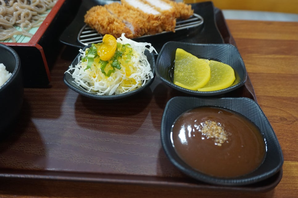 금돼지돈카츠 이미지