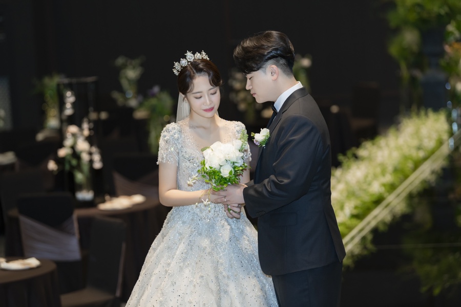 포린모먼트 이미지