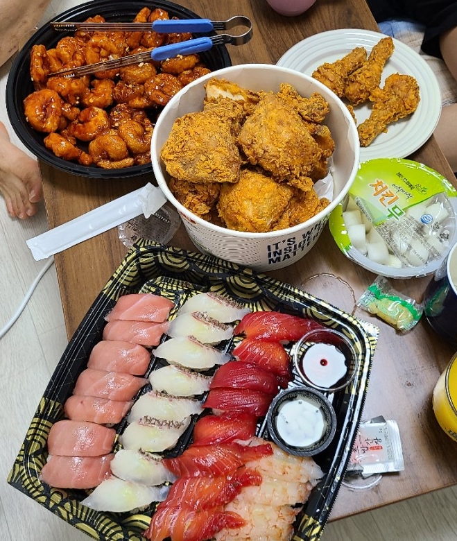 킹갓성비두마리치킨 이미지