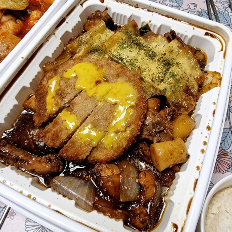 울할매찜닭 이미지