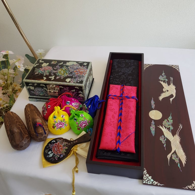 결혼준비 신부측 신랑측 예단준비 함준비 봉채함포장 혼서지대필 사주지대필 사성 한자혼서지 한글혼서지 : 네이버 블로그