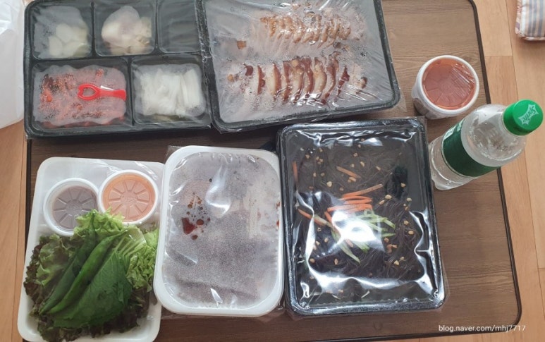 화담족발 이미지