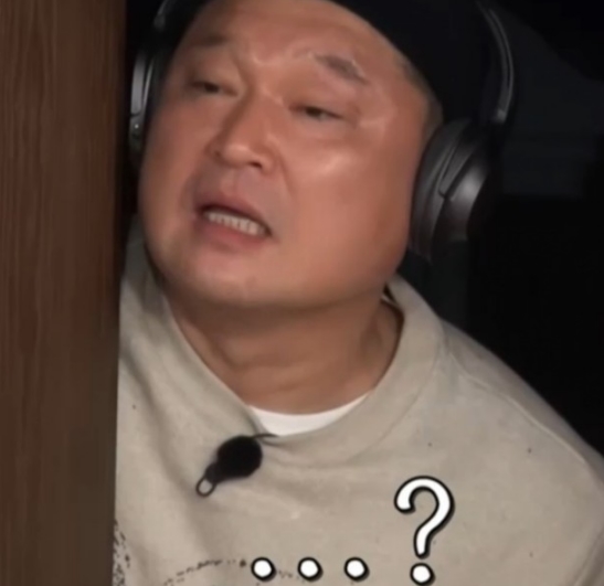커피스탠드 이미지
