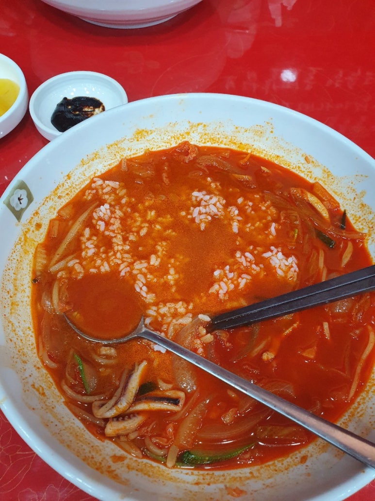 야성식당 이미지